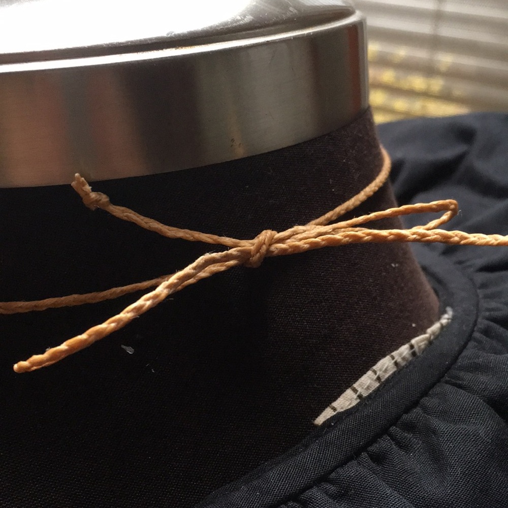 Delicate Handmade Choker - Picture 2 of 4